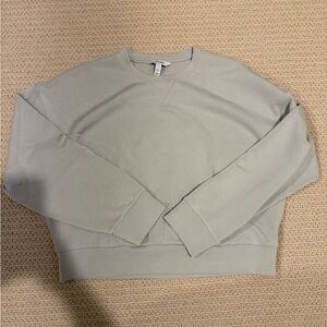 SPANX Women’s AirEssentials Crewneck Sweatshirt Size L